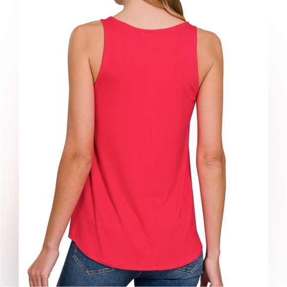 Zenana Outfitters Ruby Sleeveless “Tulum” Relaxed Tank Top - Picture 2 of 3